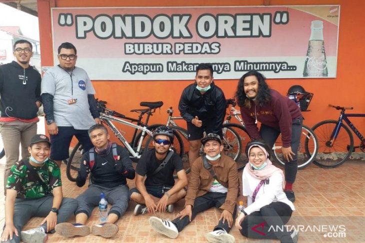 Bersepeda, cara Komunitas Selasar kenalkan destinasi wisata Pontianak