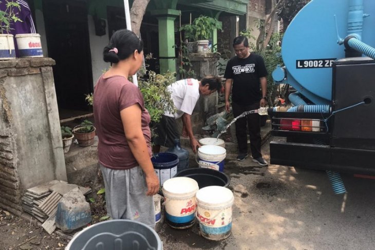 Kemarau panjang, ratusan KK di Kota Kediri masih kekurangan air
