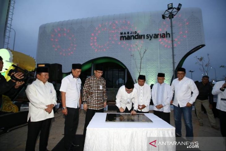 Mandiri Syariah resmikan Masjid Cipali