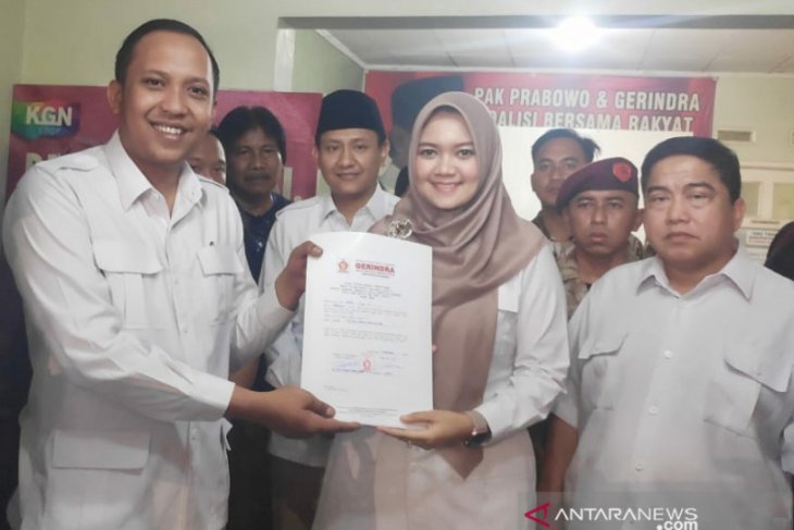 Pilkada Karawang, Putri mantan bupati daftar calon bupati ke Gerindra