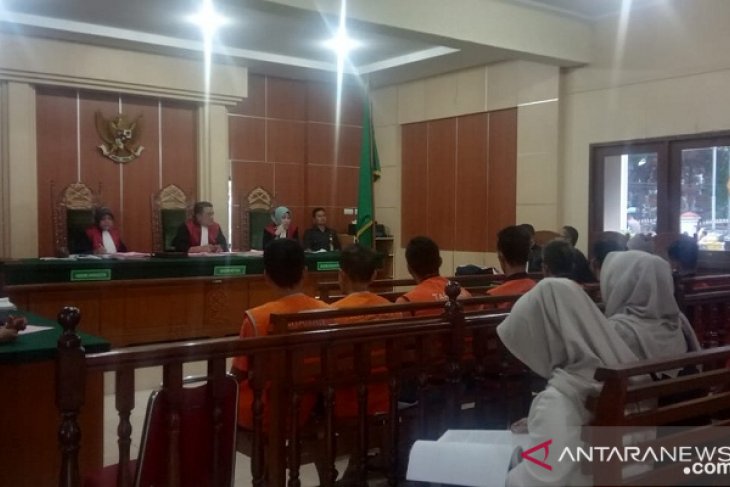 Empat warga SAD terlibat kelompok SMB dituntut lima bulan penjara