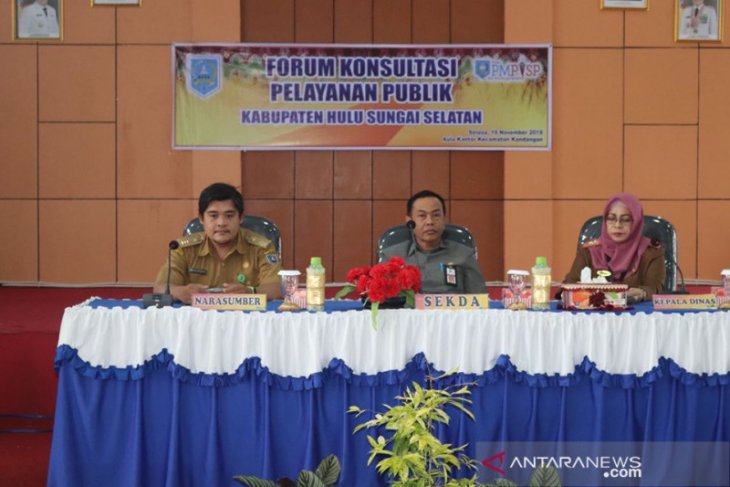 Sekda HSS buka forum konsultasi pelayanan publik
