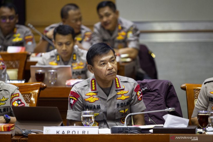 Anggota DPR minta anggota Polri contoh Kapolri tidak berperut buncit