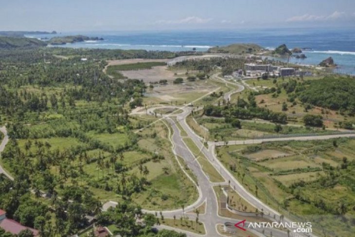 Jokowi berharap infrastruktur pendukung lima