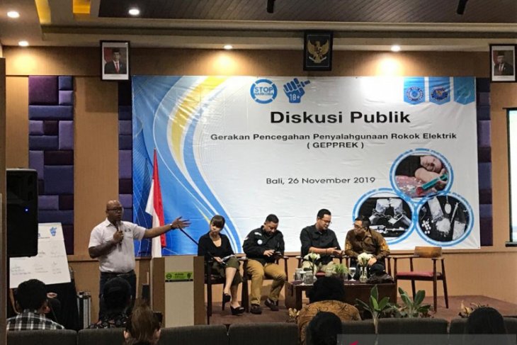 Asosiasi kampanyekan larangan merokok bagi anak