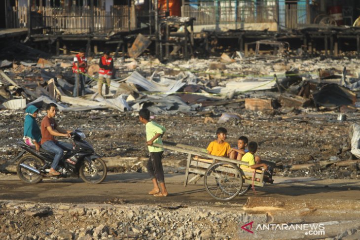 Aktivitas warga Di Desa Sungai Bali