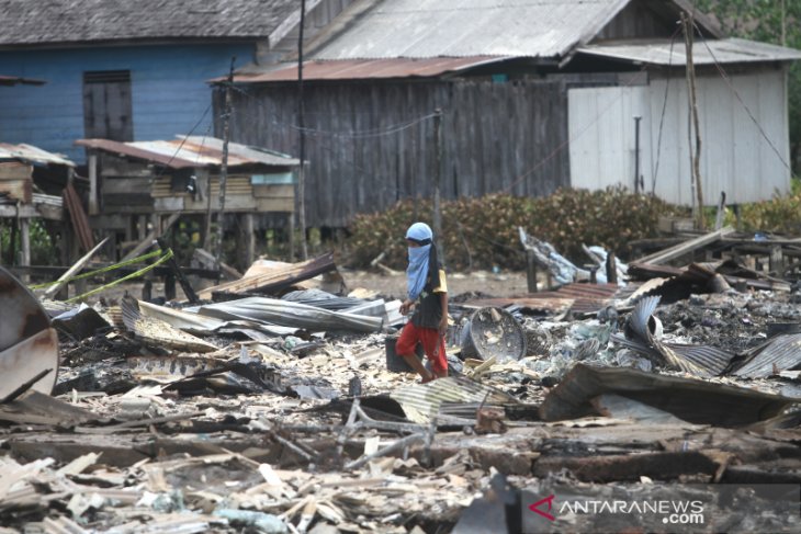 Aktivitas warga Di Desa Sungai Bali