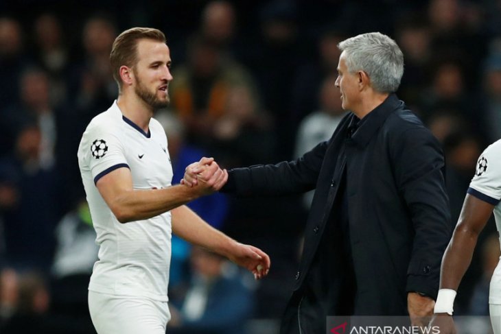 Kane ingin bangun hubungan kuat dengan Mourinho