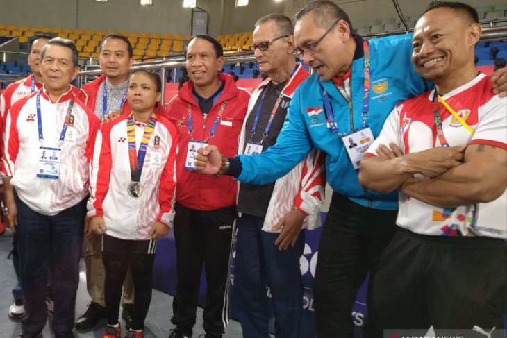 Gagal meraih emas, Menpora semangati Lisa