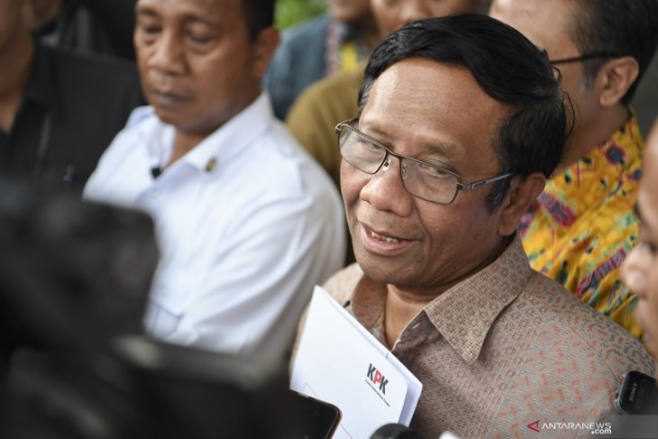 Mahfud MD: Habib Rizieq tak pernah laporkan masalahnya ke KBRI