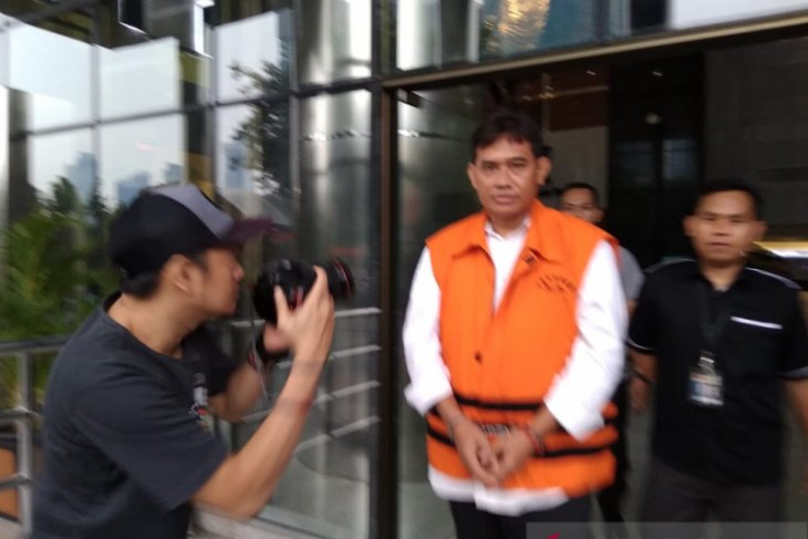 KPK rampungkan penyidikan dua tersangka kasus suap PTPN III