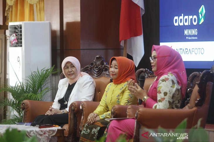 Seminar Perempuan Pilar Peradaban Bangsa