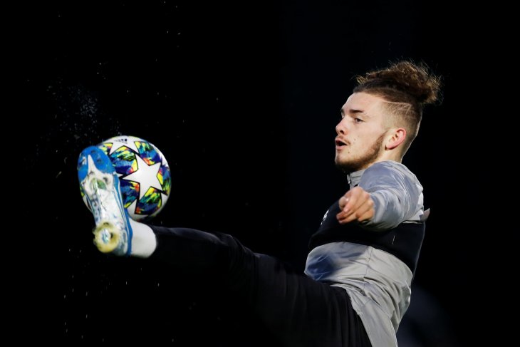 Liverpool pasang skuat muda di perempat final Piala Liga