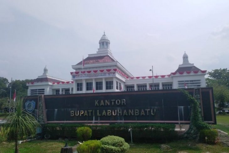 PAD Labuhanbatu baru capai  Rp7 miliar, aktivis singgung modus deposito ilegal