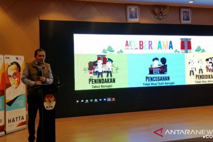 Wakil Ketua KPK Saut Situmorang sebut ada 7.000 surat aduan masyarakat masuk ke KPK
