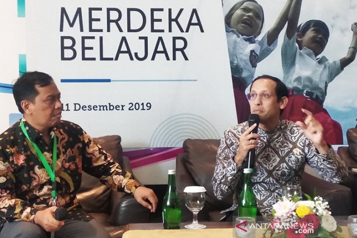 Mendikbud Nadiem Anwar Makarim sederhanakan format rencana pelaksanaan pembelajaran