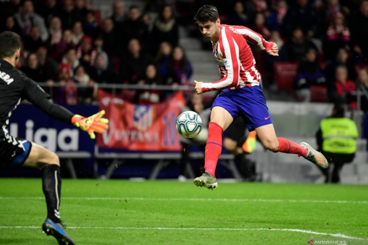 Morata dan Saul antarkan Atletico ke peringkat keempat Liga Spanyol