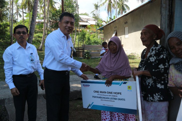 PT. PLN MMU sambung listrik gratis bagi 112 RTS