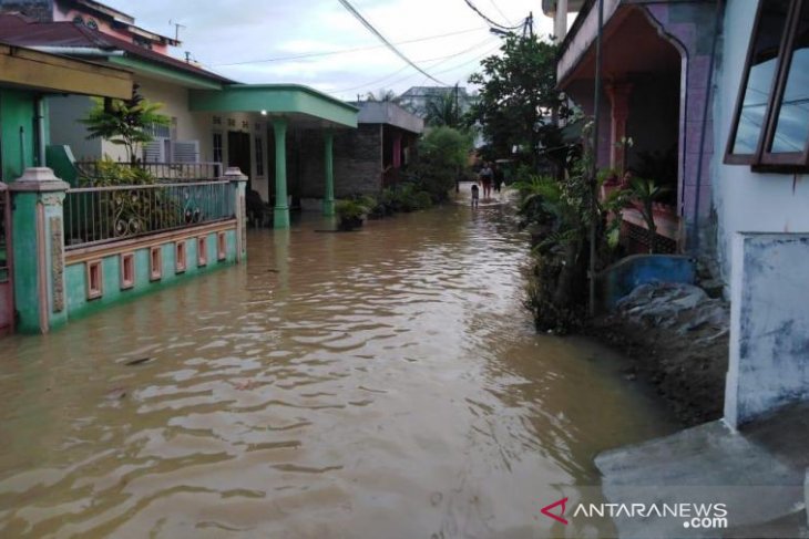 Banjir rendam hampir seluruh wilayah Kota Tebing Tinggi