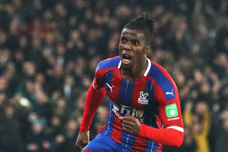 Gol Zaha hindarkan Palace dari kekalahan untuk naik ke posisi sembilan