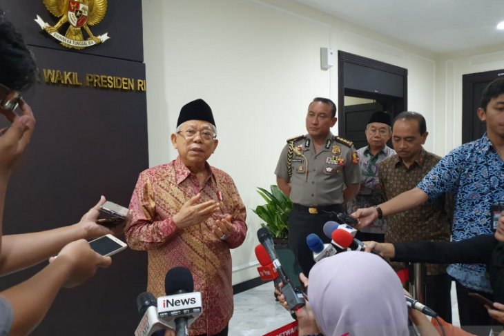 Terkait pencalonan putrinya di Pilkada Kota Tangsel, ini tanggapan Ma'ruf Amin