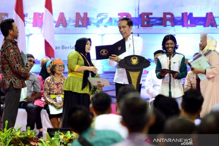 Presiden Jokowi berdiskusi dengan warga Kaltara - ANTARA News Banten