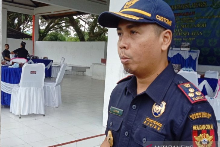 Bea Cukai Meulaboh amankan 5,2 juta batang rokok ilegal selama 2019