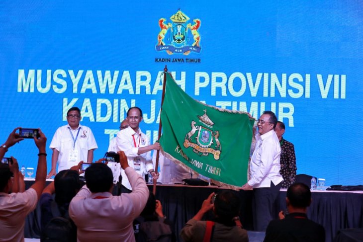 Adik Dwi Putranto pimpin Kadin Jatim periode 2019-2024