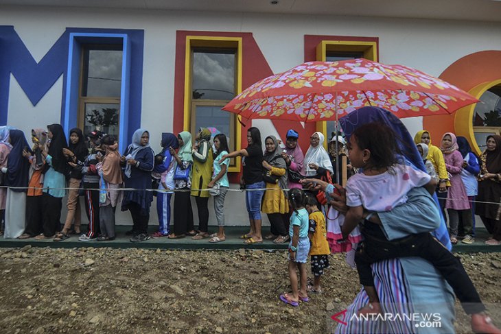 Wagub Jabar resmikan rumah subsidi 