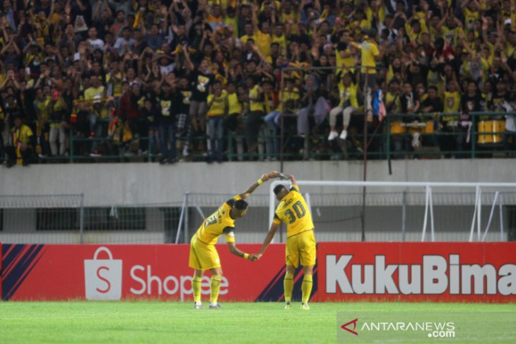 Barito Putera Menang Atas Arema FC