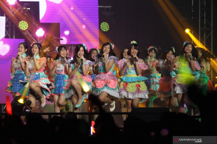 Konser delapan tahun JKT48