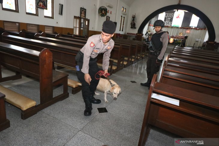 Sterilisasi Gereja di Surabaya