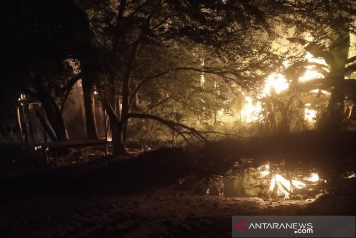 Kericuhan di Lhokseumawe, delapan rumah dibakar