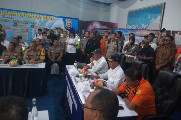 Menhub Budi Karya Sumadi apresiasi pelayanan angkutan Natal dan Tahun Baru di Banten