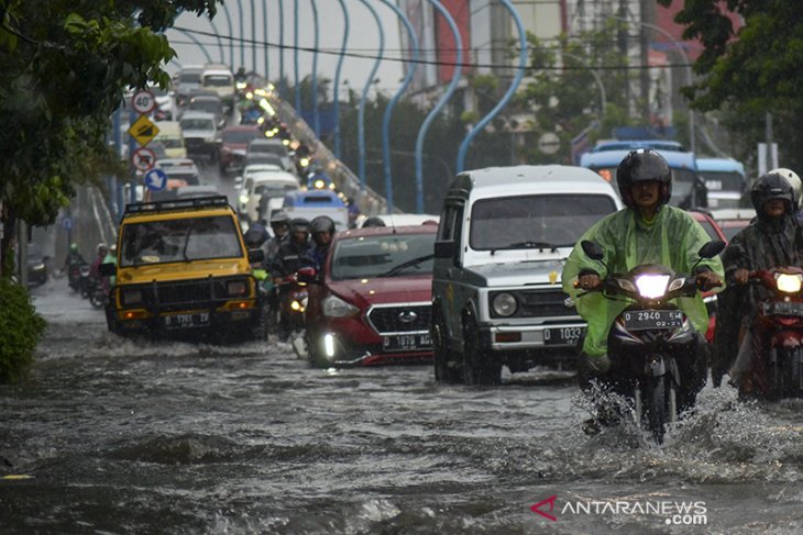 Drainase buruk di Bandung 