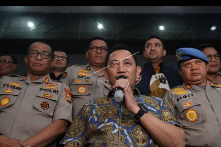 Polri umumkan tersangka penyiraman Novel Baswedan