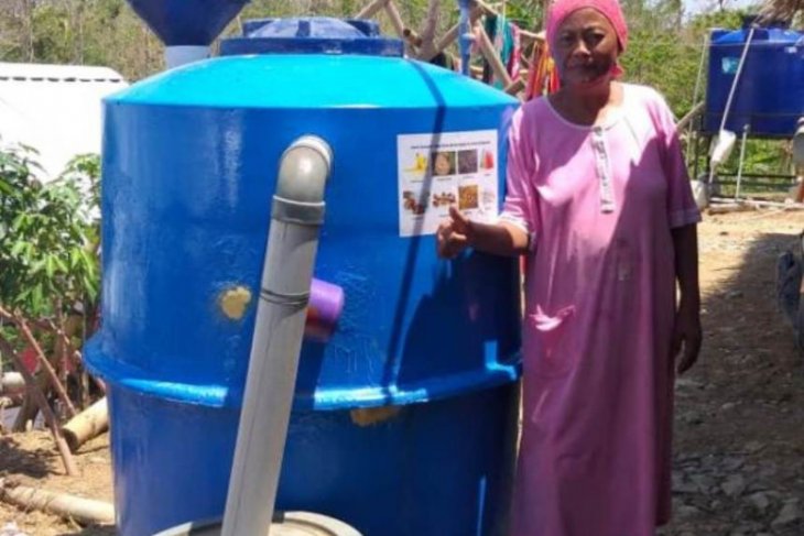 FTUI serahkan hibah 11 unit toren biogas untuk masyarakat Banten
