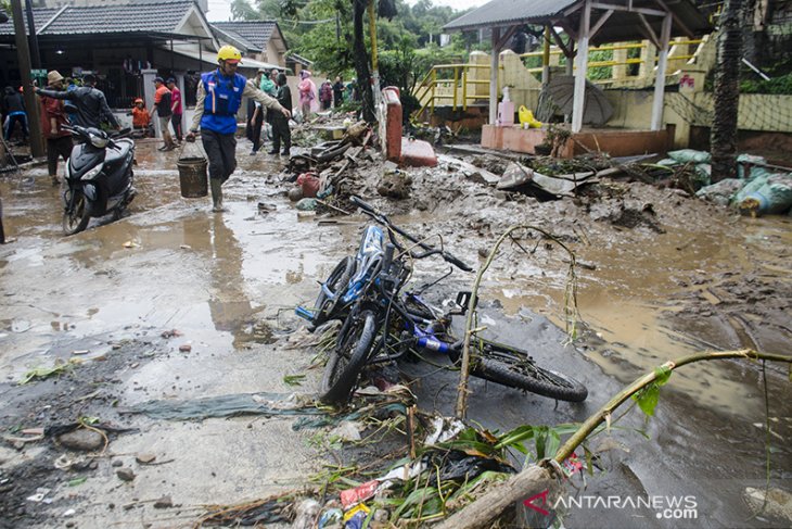 Pascabanjir bandang Kabupaten Bandung Barat 