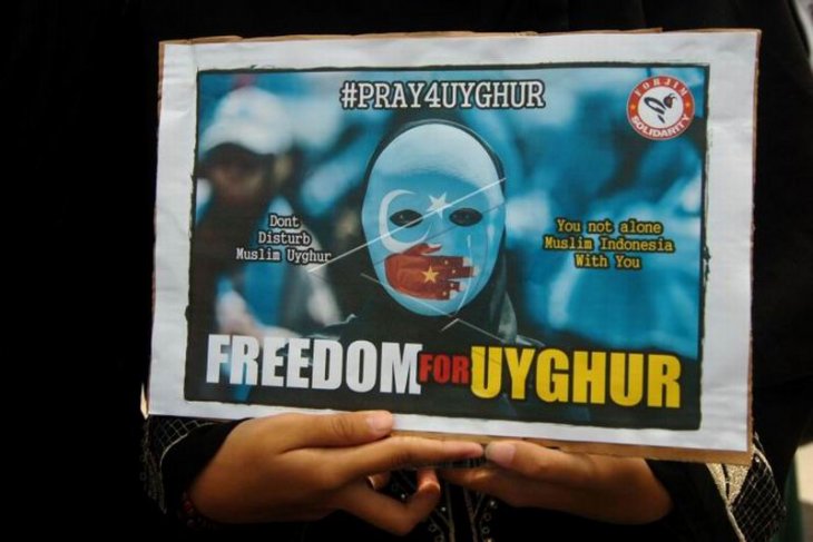 Aksi solidaritas Uyghur