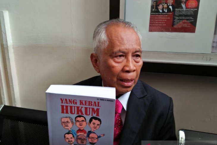 Kaligis minta kematian Yulian yang ditembak Novel Baswedan diusut tuntas
