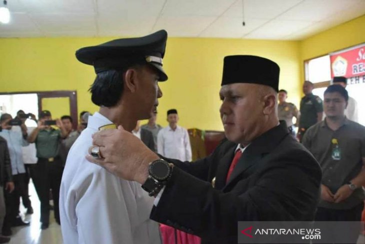 Bupati minta persoalan kampung dapat diselesaikan di kampung