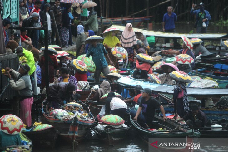 Pasar Terapung Kuin-Alalak