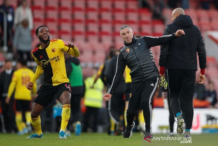 Liga Inggris, Watford tinggalkan zona merah usai gulung Bournemouth 3-0
