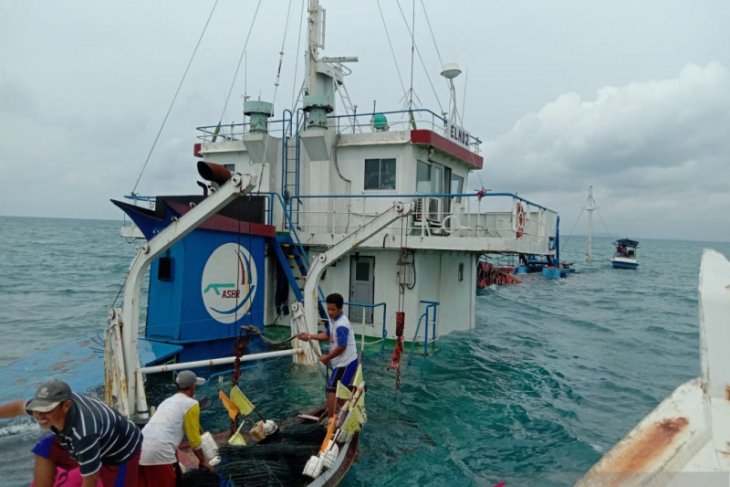 Kapal kargo Sunda Kelapa - Pontianak tenggelam di perairan Belitung