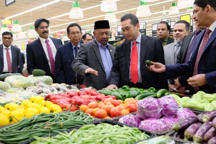 Trade Minister stresses on MSME product marketing in Middle East