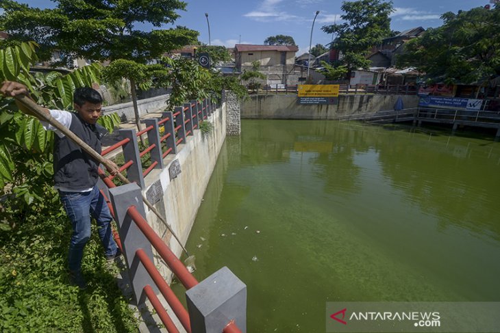 Penambahan kolam retensi di Bandung 