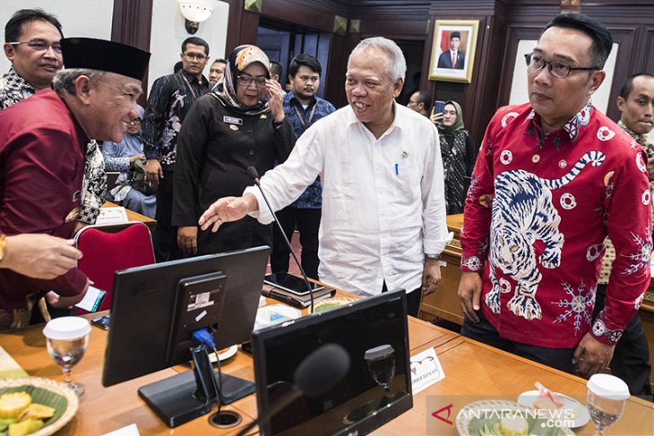 Rapat pencegahan banjir Jabar 