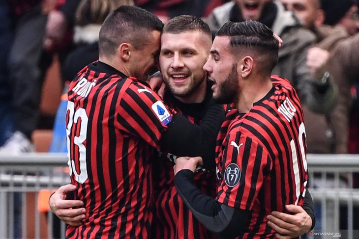 Pemain pengganti Rebic cetak dwigol bantu AC Milan menang 3-2 atas Udinese