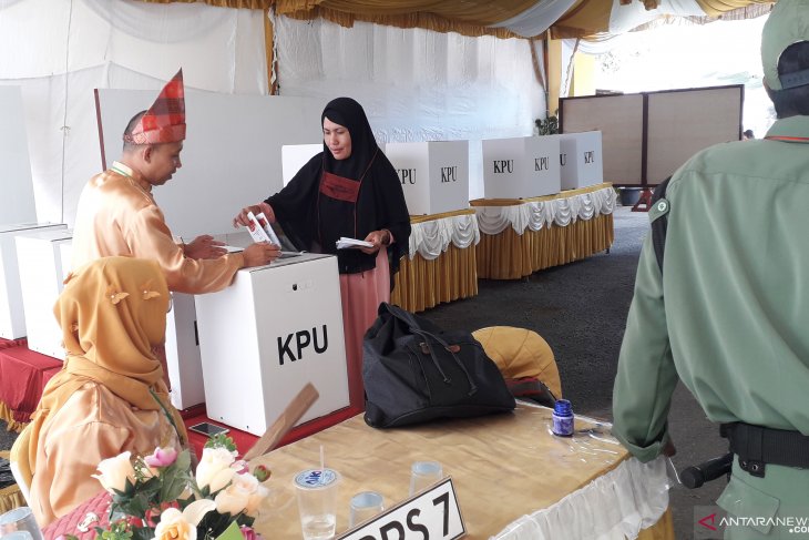 Peneliti: Calon perseorangan Pilkada 2020 beri alternatif pilihan