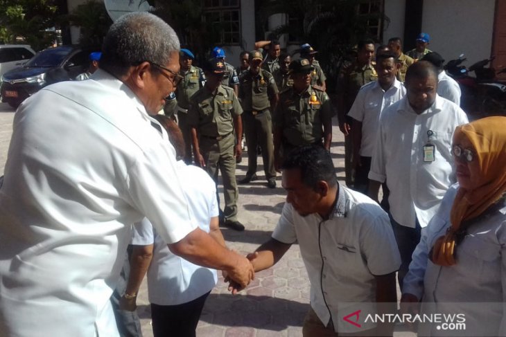 Bupati Thaher apresiasi kinerja Satpol PP Maluku Tenggara